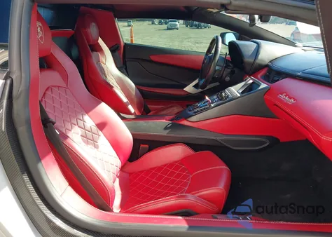 2018 Lamborghini Aventador S из США, поврежденный, VIN ZHWUV4ZD0JLA07069